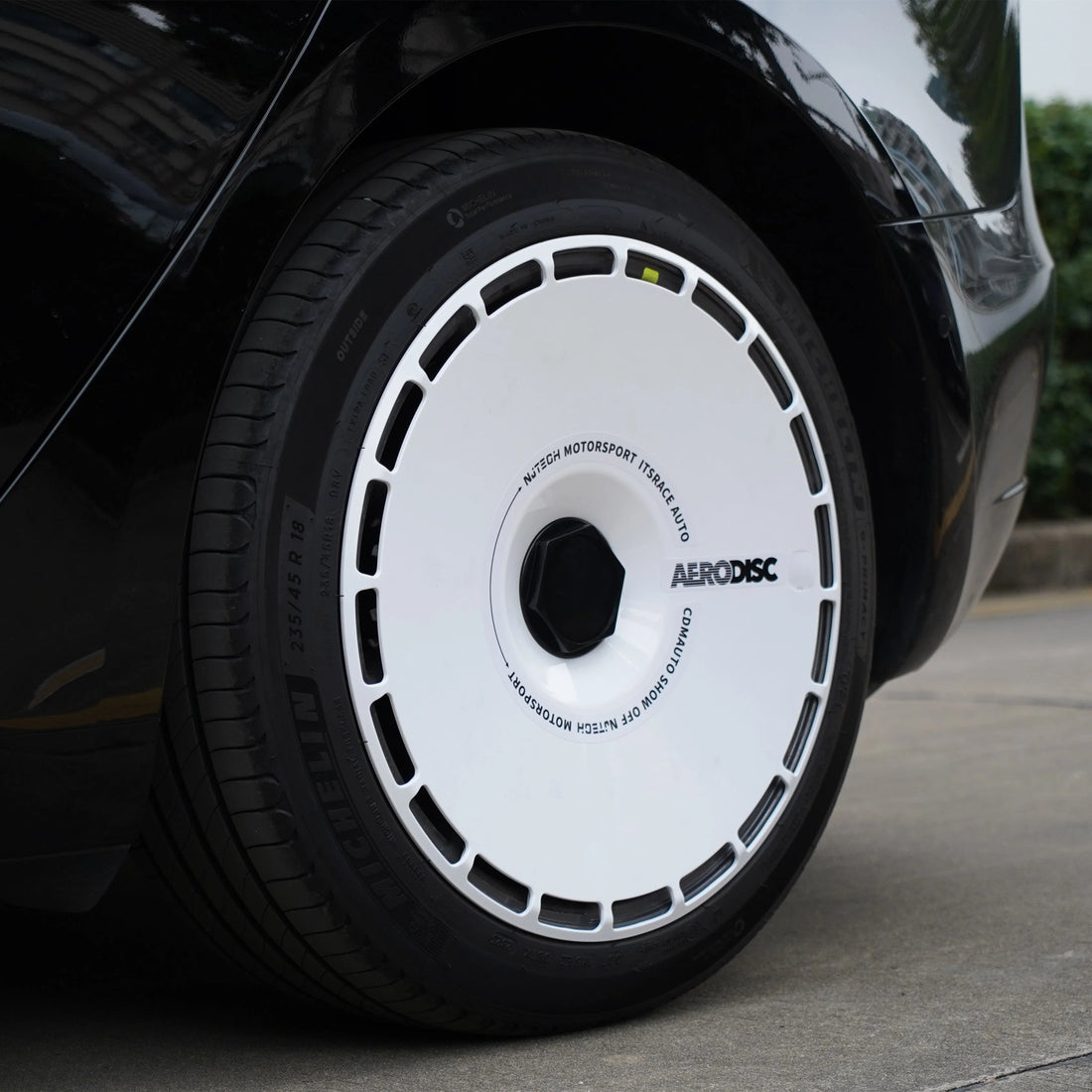 Tesevo Aero Wheel Covers Masked Rider Sticker for Model 3/Y - Tesevo