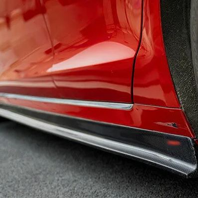 TESEVO Real Carbon Fiber REVOZPORT-Style Side Skirts for Model S